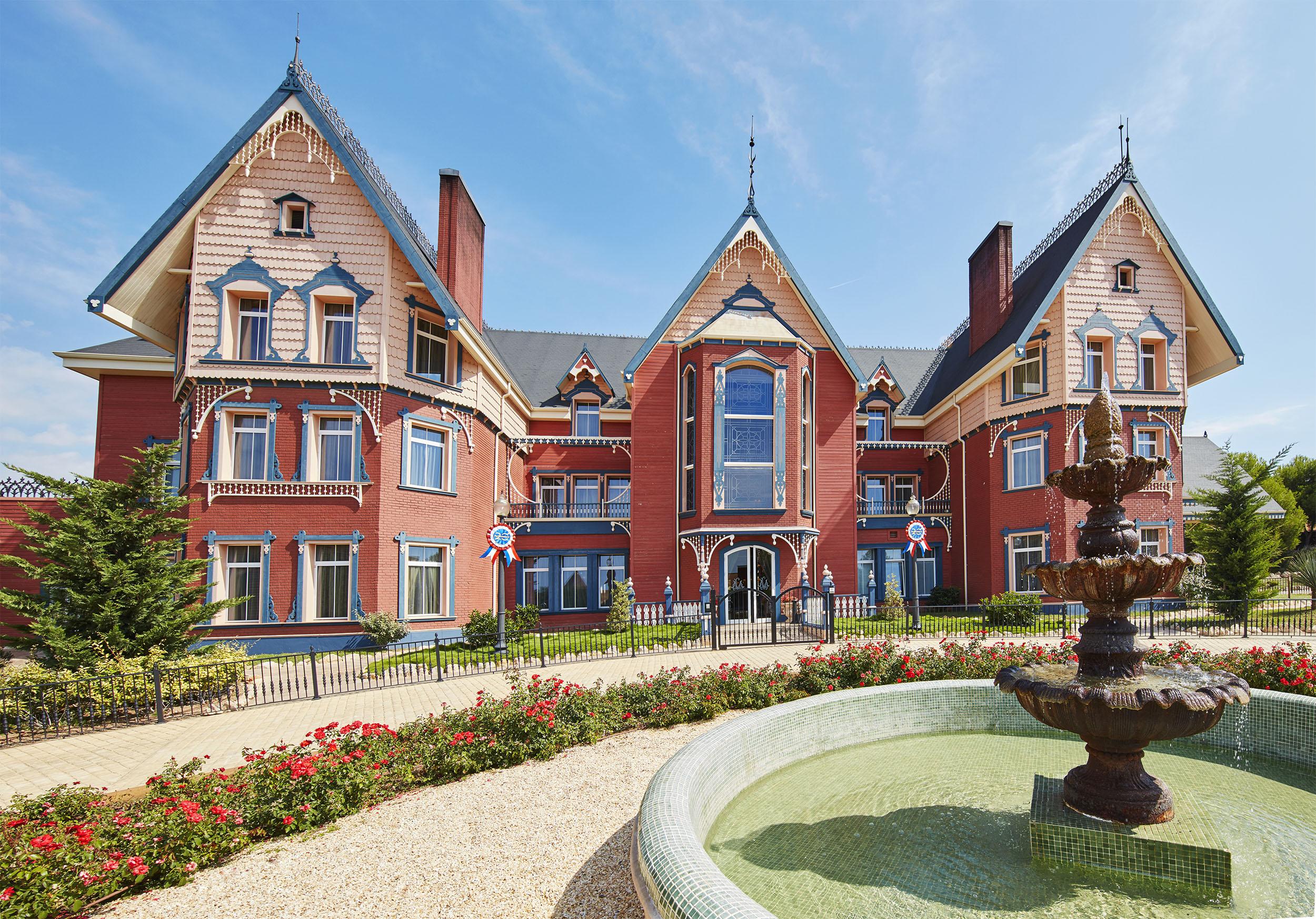 Portaventura Hotel Lucy'S Mansion - Includes Unlimited Access & Express Wristband To Portaventura Park & Ferrari Land 萨洛 外观 照片